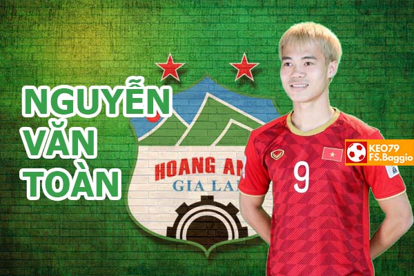 Cầu thủ Nguyễn Văn Toàn