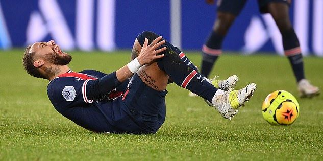 PSG: chấn thương của Neymar không quá nghiêm trọng